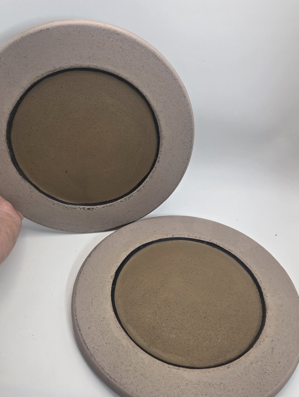 8.5in Resin Plate Chargers Or Pillar Candle Holder Beige And Khaki Lot Of 2